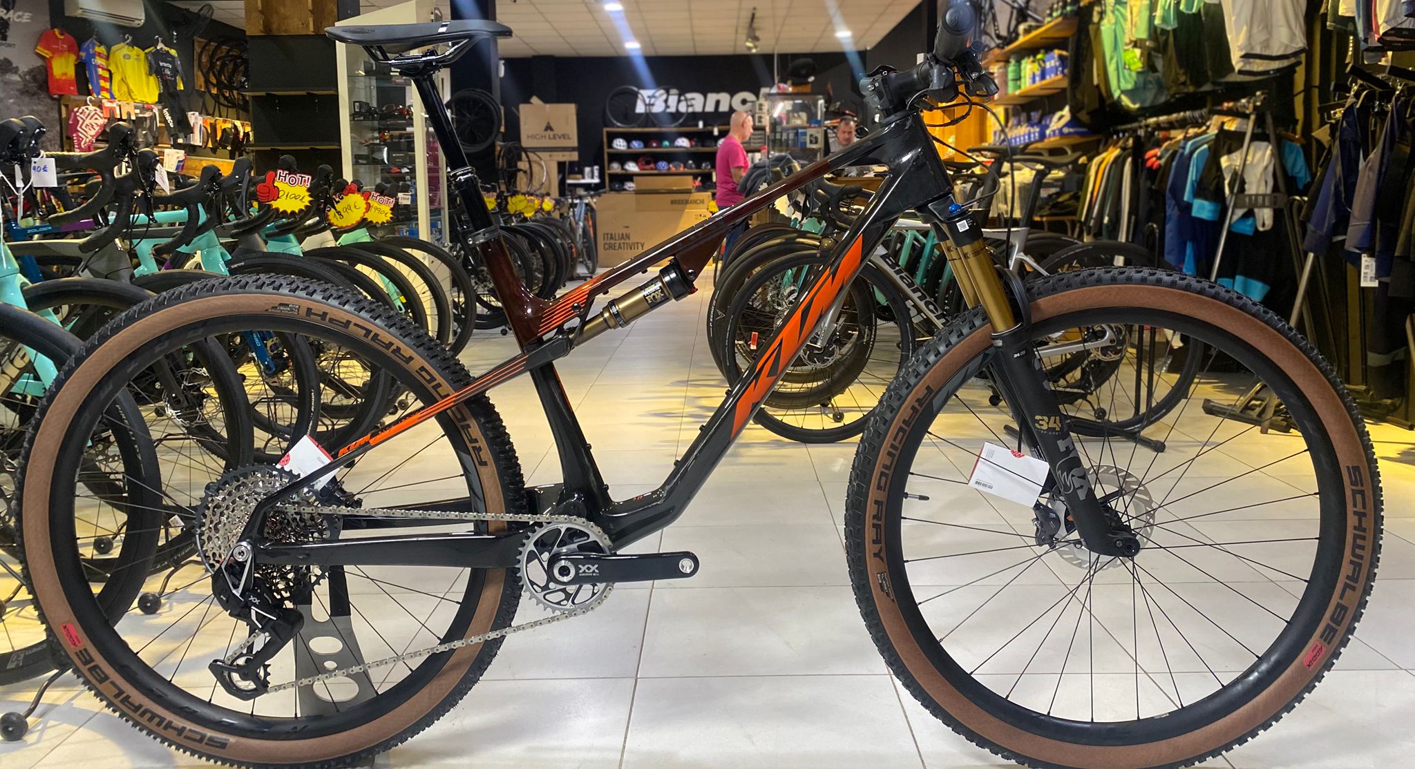 WhatsApp Image 2025-11-19 at 18.59.57